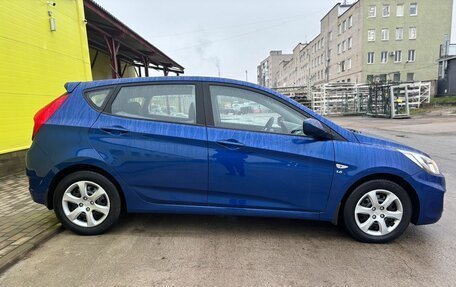 Hyundai Solaris II рестайлинг, 2012 год, 750 000 рублей, 4 фотография