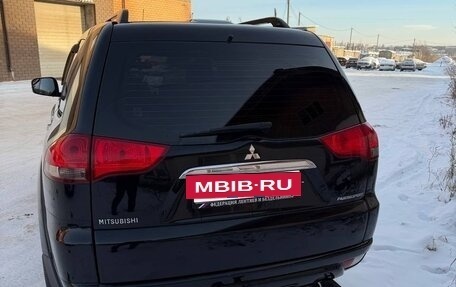 Mitsubishi Pajero Sport II рестайлинг, 2015 год, 2 170 000 рублей, 3 фотография