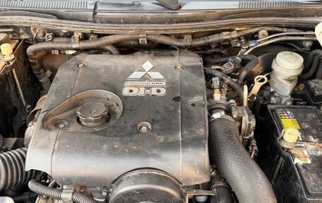 Mitsubishi Pajero Sport II рестайлинг, 2015 год, 2 170 000 рублей, 17 фотография