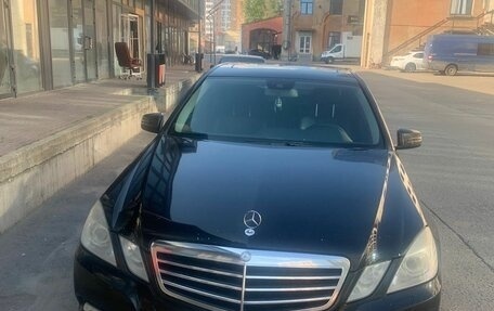 Mercedes-Benz E-Класс, 2009 год, 1 390 000 рублей, 1 фотография