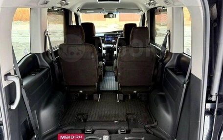 Honda Stepwgn IV, 2021 год, 1 900 000 рублей, 21 фотография