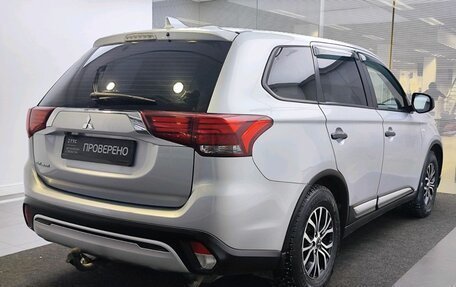 Mitsubishi Outlander III рестайлинг 3, 2020 год, 1 889 000 рублей, 5 фотография