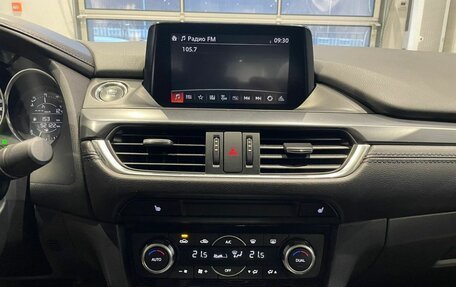 Mazda 6, 2018 год, 1 890 000 рублей, 16 фотография