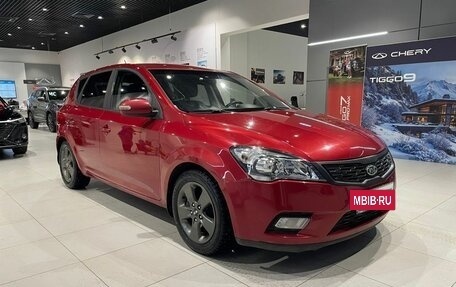 KIA cee'd I рестайлинг, 2011 год, 650 000 рублей, 3 фотография