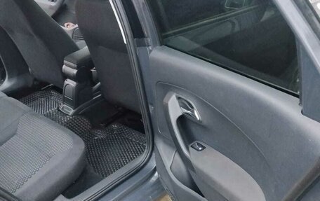 Volkswagen Polo VI (EU Market), 2013 год, 680 000 рублей, 5 фотография