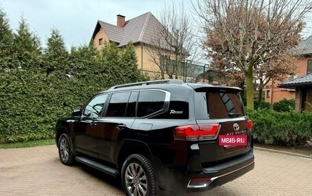 Toyota Land Cruiser, 2022 год, 10 500 000 рублей, 5 фотография