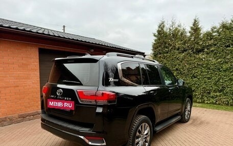 Toyota Land Cruiser, 2022 год, 10 500 000 рублей, 7 фотография