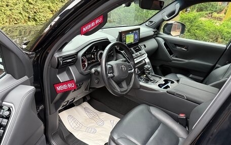 Toyota Land Cruiser, 2022 год, 10 500 000 рублей, 9 фотография