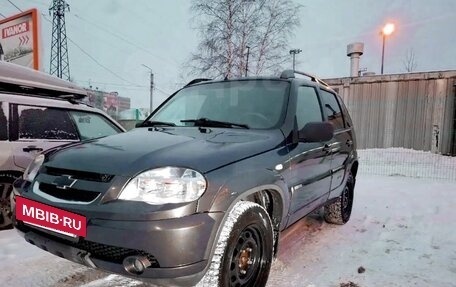Chevrolet Niva I рестайлинг, 2012 год, 420 000 рублей, 3 фотография