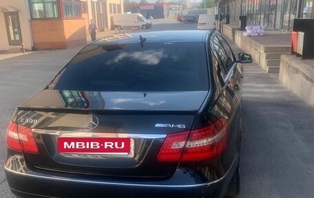 Mercedes-Benz E-Класс, 2009 год, 1 390 000 рублей, 5 фотография