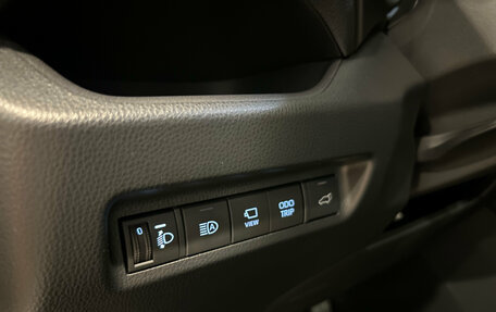 Toyota RAV4, 2025 год, 4 350 000 рублей, 17 фотография