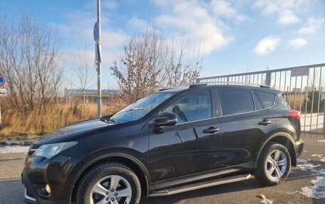 Toyota RAV4, 2014 год, 2 100 000 рублей, 2 фотография