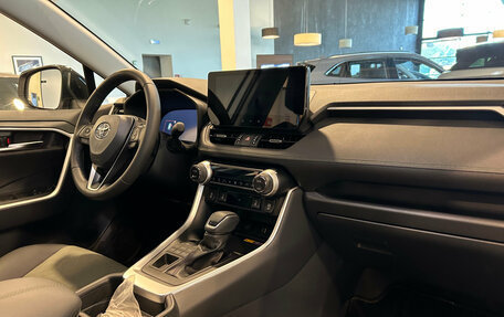 Toyota RAV4, 2025 год, 4 350 000 рублей, 29 фотография