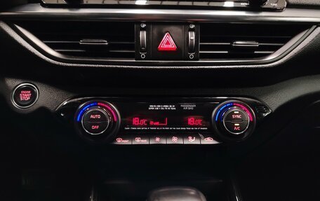 KIA Cerato IV, 2021 год, 1 835 000 рублей, 12 фотография