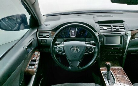 Toyota Camry, 2018 год, 2 149 000 рублей, 11 фотография