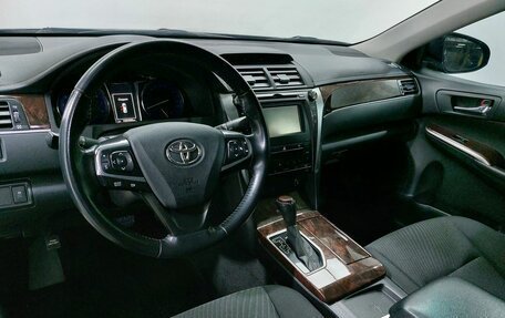 Toyota Camry, 2018 год, 2 149 000 рублей, 10 фотография