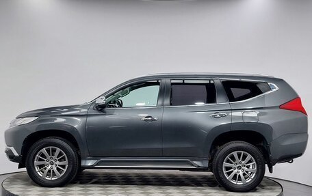 Mitsubishi Pajero Sport III рестайлинг, 2018 год, 3 199 000 рублей, 8 фотография