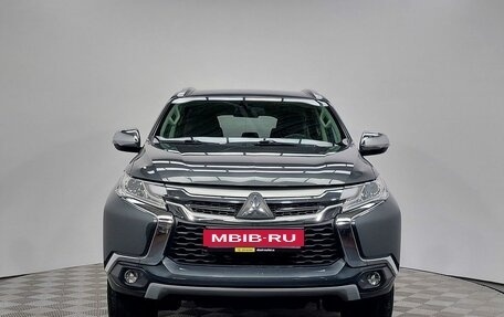 Mitsubishi Pajero Sport III рестайлинг, 2018 год, 3 199 000 рублей, 2 фотография