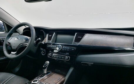 KIA Quoris I, 2013 год, 1 369 000 рублей, 12 фотография