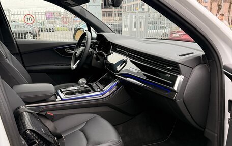 Audi Q7, 2024 год, 9 900 000 рублей, 17 фотография