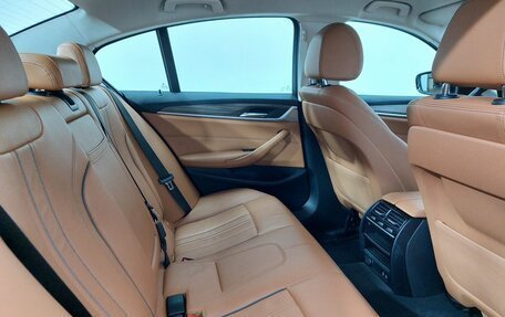 BMW 5 серия, 2019 год, 3 850 000 рублей, 19 фотография