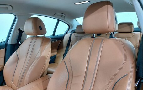 BMW 5 серия, 2019 год, 3 850 000 рублей, 17 фотография