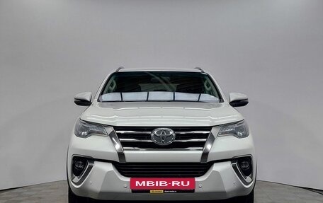 Toyota Fortuner II, 2020 год, 3 900 000 рублей, 2 фотография