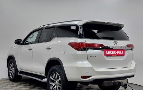 Toyota Fortuner II, 2020 год, 3 900 000 рублей, 7 фотография