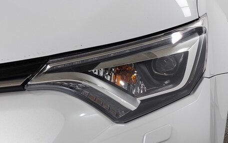 Toyota RAV4, 2018 год, 2 699 000 рублей, 9 фотография