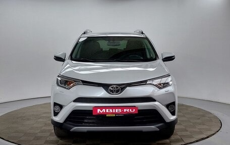 Toyota RAV4, 2018 год, 2 699 000 рублей, 2 фотография