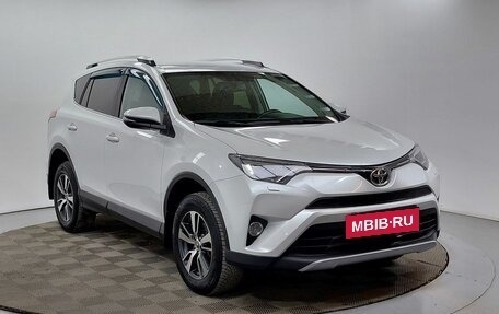 Toyota RAV4, 2018 год, 2 699 000 рублей, 3 фотография