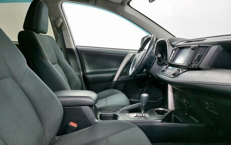 Toyota RAV4, 2018 год, 2 699 000 рублей, 13 фотография