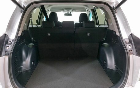 Toyota RAV4, 2018 год, 2 699 000 рублей, 15 фотография