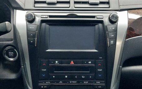 Toyota Camry, 2015 год, 2 300 000 рублей, 13 фотография