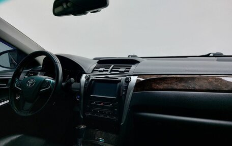 Toyota Camry, 2015 год, 2 300 000 рублей, 12 фотография