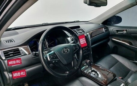 Toyota Camry, 2015 год, 2 300 000 рублей, 10 фотография