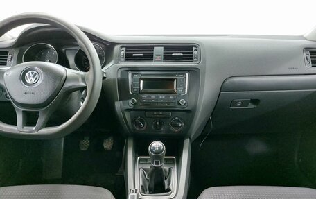 Volkswagen Jetta VI, 2015 год, 1 069 000 рублей, 12 фотография