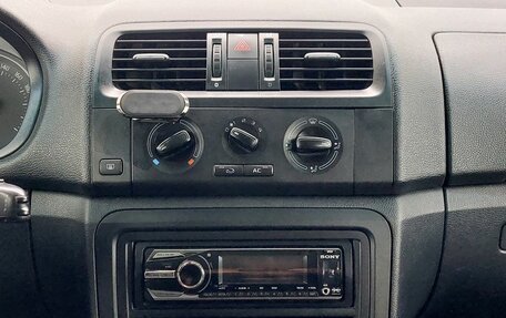 Skoda Fabia II, 2011 год, 449 000 рублей, 13 фотография