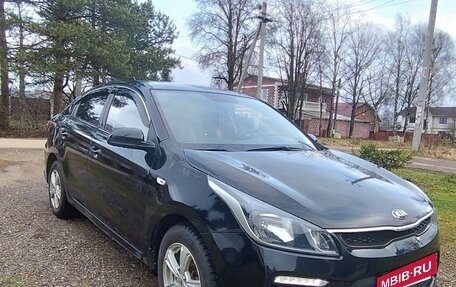 KIA Rio IV, 2018 год, 1 250 000 рублей, 1 фотография