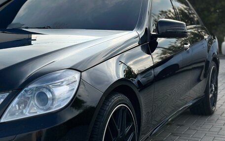 Mercedes-Benz E-Класс, 2010 год, 2 300 000 рублей, 21 фотография