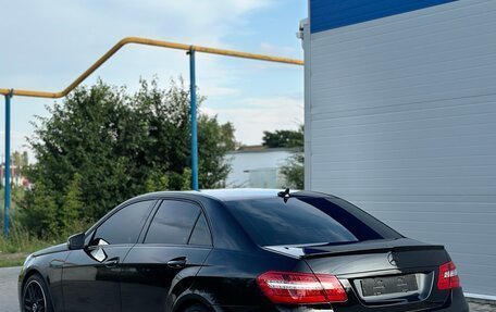 Mercedes-Benz E-Класс, 2010 год, 2 300 000 рублей, 25 фотография