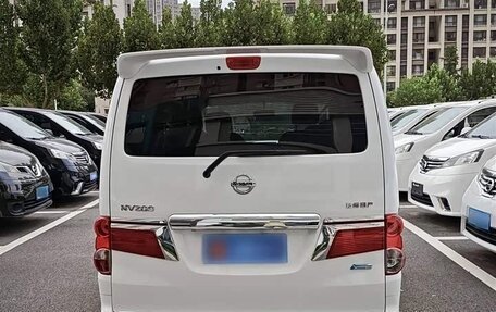 Nissan NV200, 2019 год, 1 530 000 рублей, 4 фотография