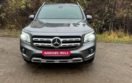 Mercedes-Benz GLB, 2021 год, 3 950 000 рублей, 2 фотография