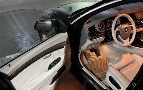 BMW 5 серия, 2014 год, 2 400 000 рублей, 15 фотография