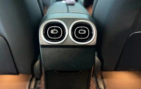 Mercedes-Benz C-Класс, 2022 год, 2 927 400 рублей, 28 фотография