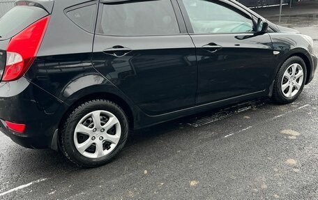 Hyundai Solaris II рестайлинг, 2011 год, 775 000 рублей, 9 фотография