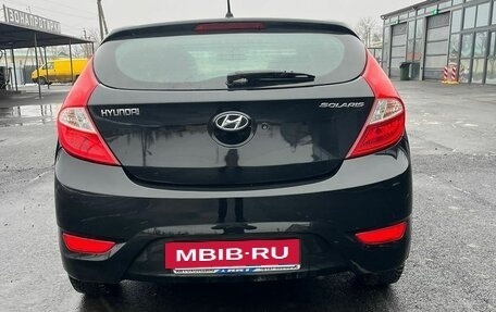 Hyundai Solaris II рестайлинг, 2011 год, 775 000 рублей, 8 фотография