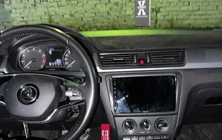 Skoda Rapid I, 2017 год, 670 000 рублей, 7 фотография