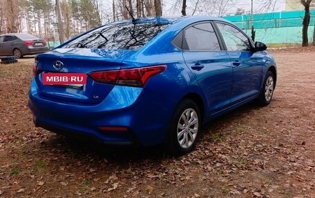 Hyundai Solaris II рестайлинг, 2017 год, 890 000 рублей, 6 фотография