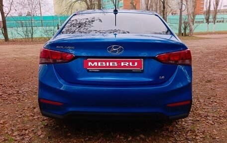 Hyundai Solaris II рестайлинг, 2017 год, 890 000 рублей, 7 фотография